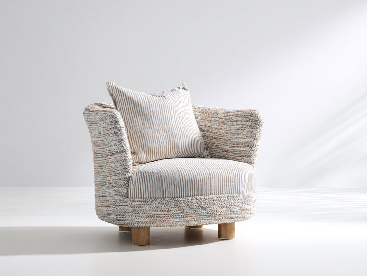 Poltrona in tessuto e legno 84×80×76 cm - beige e bianco - trama in rilievo per camera da letto